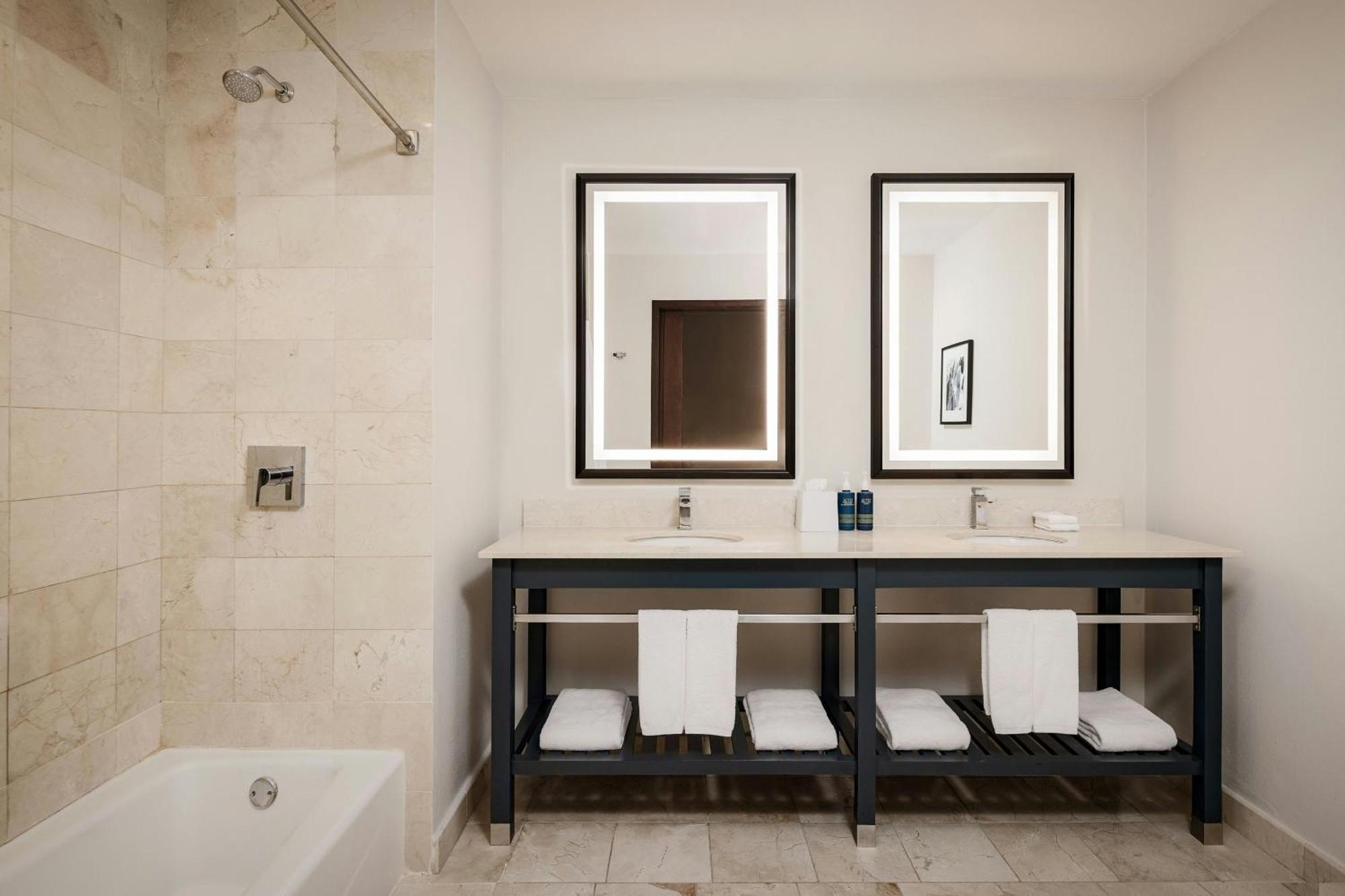 Four Points By Sheraton Пунта-Кана Экстерьер фото